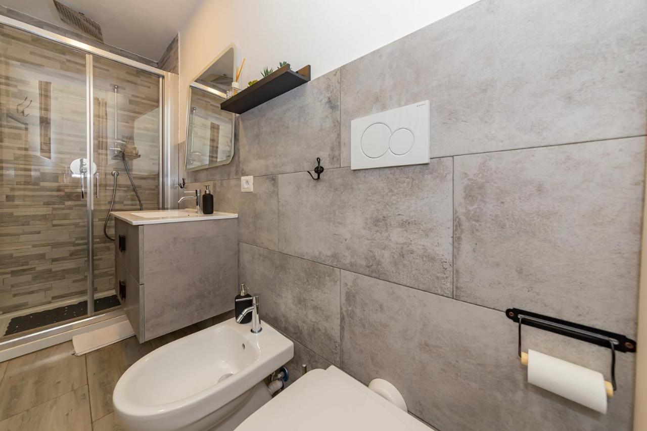 Art Design Apartment - City Center Milán Exteriér fotografie